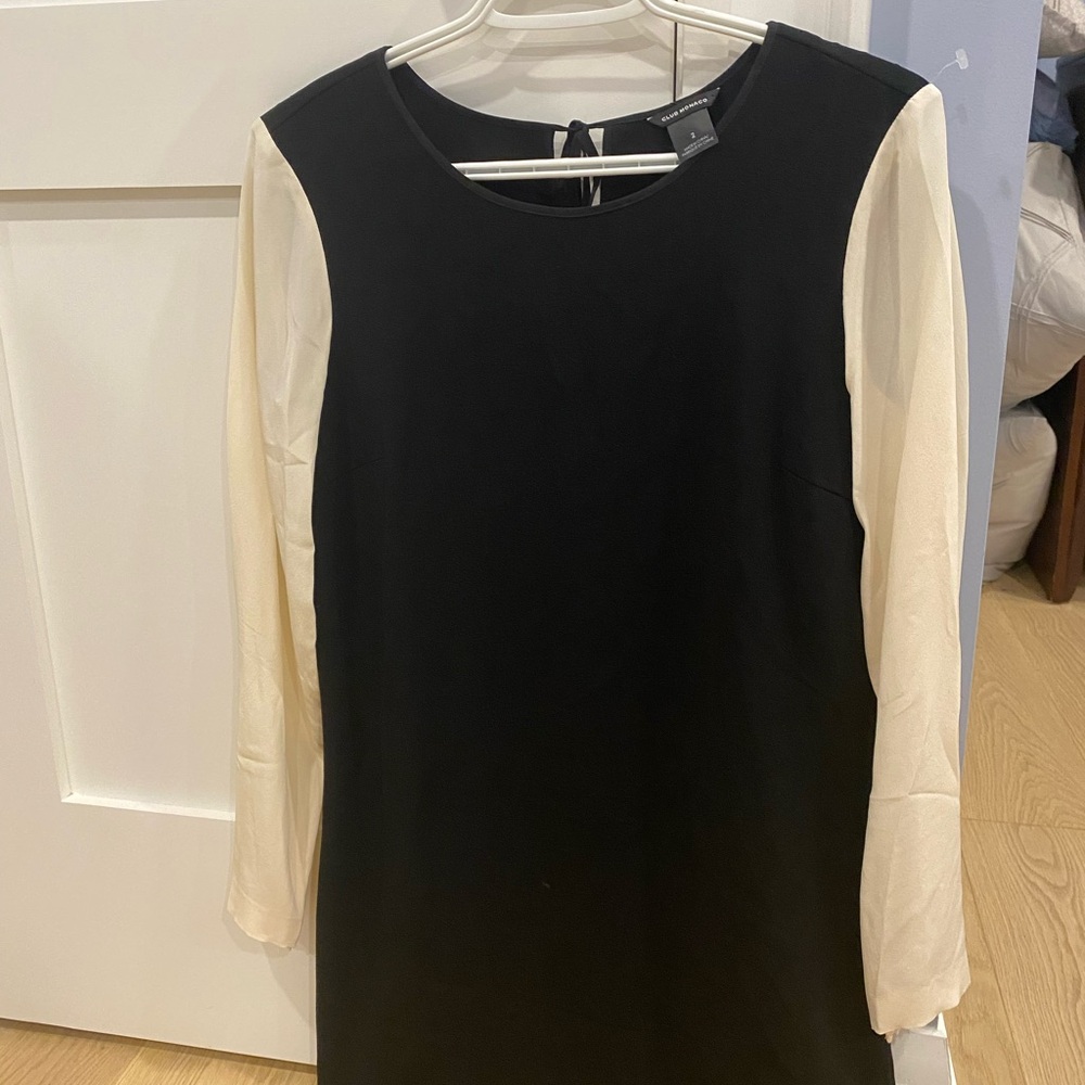 Club Monaco - Elegant Black and Cream Dress